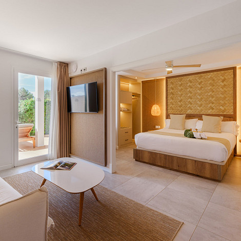 Lago Resort Menorca, resort mediterráneo en Cala’n Bosch