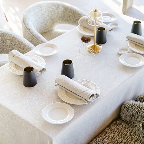 Micat Menorca, fine‑dining Mediterranean restaurant by Luis Valls overlooking Cala’n Bosch marina